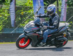 Test Ride Yamaha Aerox Alpha di Sirkuit Balap, Ternyata Seenak Ini