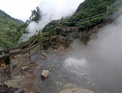 Kawah Candradimuka Dieng: Harga Tiket, Jam Buka, dan Lokasi