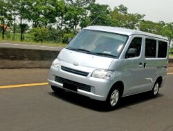 Jangan Kuaatir Tidak Muat, Harga Mobil Bekas Daihatsu Gran Max 2009-2013 Tinggal Segini