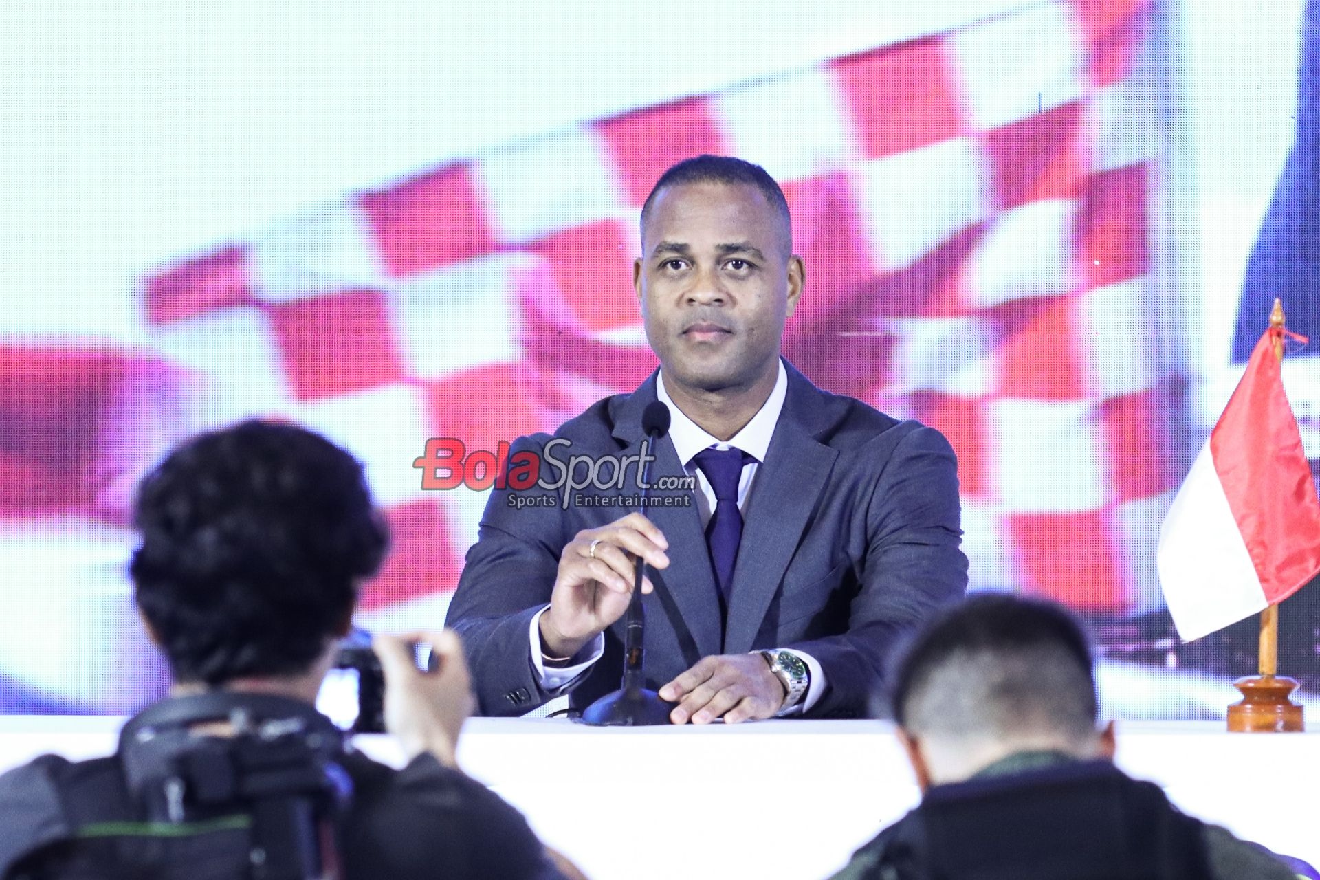 Tunjuk Patrick Kluivert Sebagai Pelatih, Media Inggris Sindir Timnas Indonesia