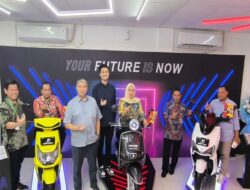 Kalla Kars Resmi Buka Dealer Motor Listrik United E-Motor di Jakarta Selatan, Langsung Tawarkan Promo Spesial