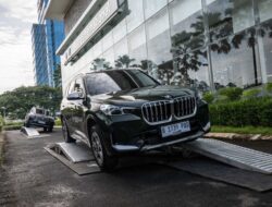 BMW Astra Siapkan Towing Gratis Buat Mobil yang Terkena Banjir