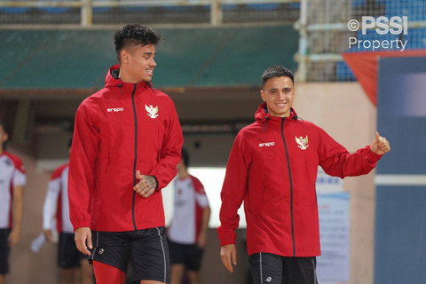 Eliano Reijnders: Fans Indonesia Sering Beri Hadiah & Suka Anak Saya