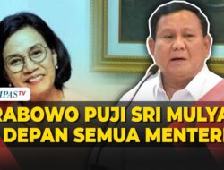 Momen Presiden Prabowo Puji Sri Mulyani di Depan Semua Menteri