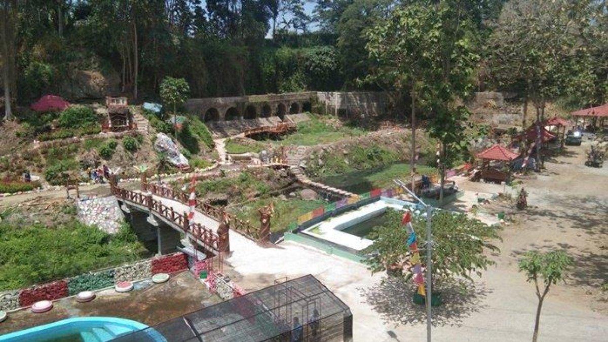 Pesona Plengkung Pitu di Klaten,Peninggalan Belanda Jadi Magnet Wisatawan Datang ke Kota 1001 Umbul