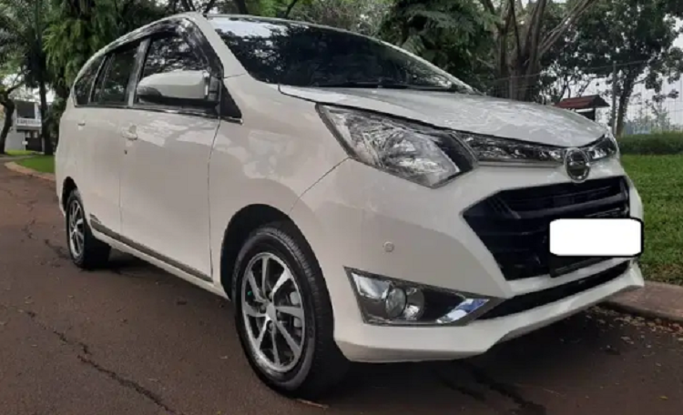 Mobil Keluarga Murah, Daihatsu Sigra 2016 Harganya Tinggal Segini