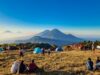 8 Gunung Ramah Anak di Indonesia untuk Pendakian Keluarga