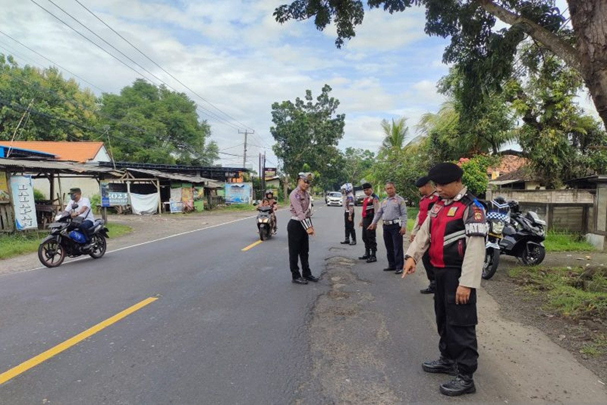 Info Mudik 2025: Jalan Denpasar–Gilimanuk Banyak Berlubang, Rawan Kecelakaan